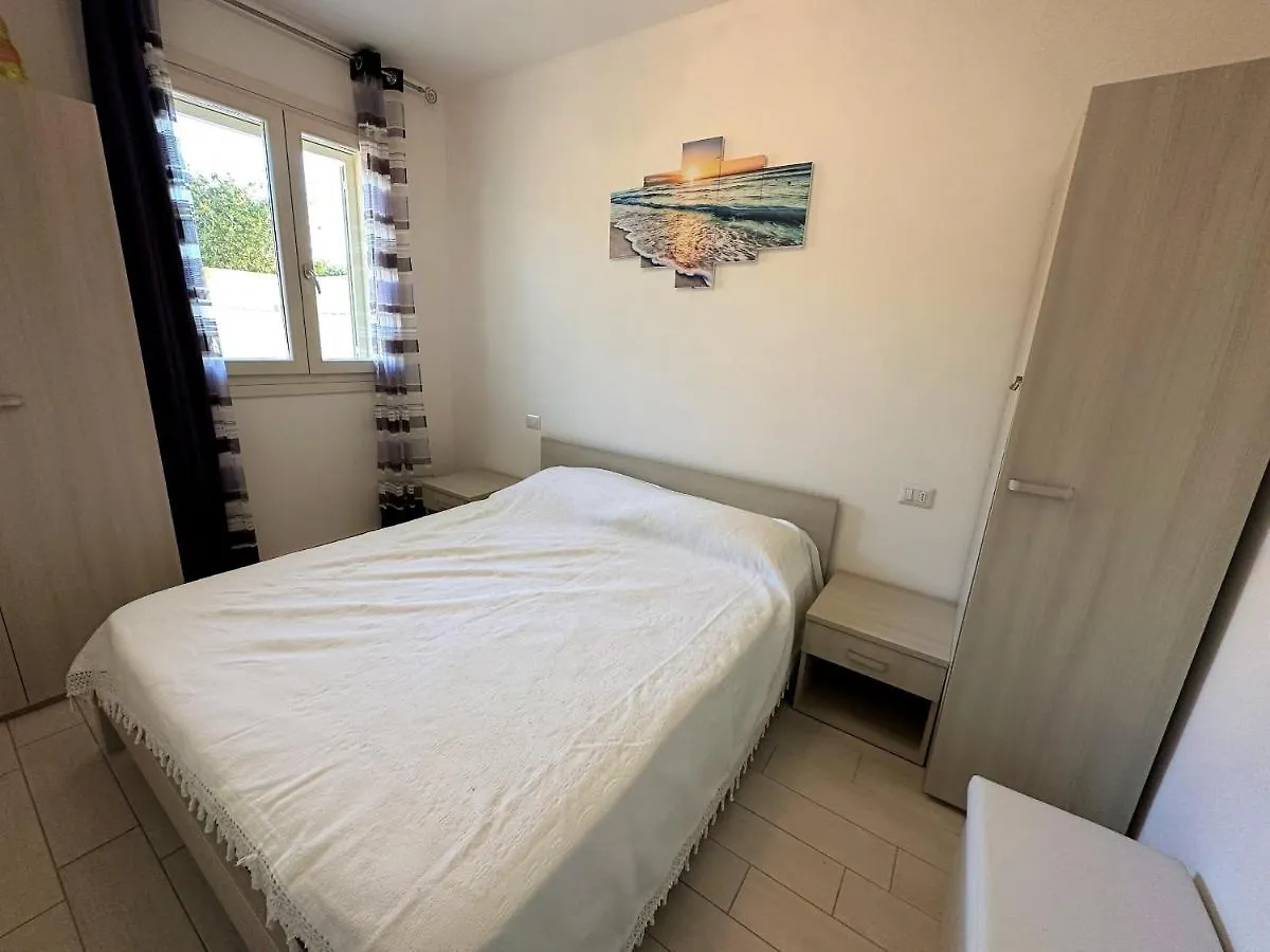 Appartamento Affittimoderni Isola Rossa Borgo - Irul04 Italia
